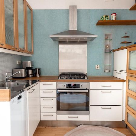 Poista 2Ndhomes Cozy And Compact 1Br Apartment In Kamppi Helsingfors Eksteriør bilde