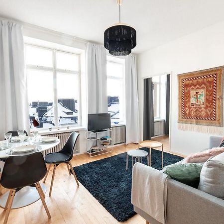 Poista 2Ndhomes Cozy And Compact 1Br Apartment In Kamppi Helsingfors Eksteriør bilde